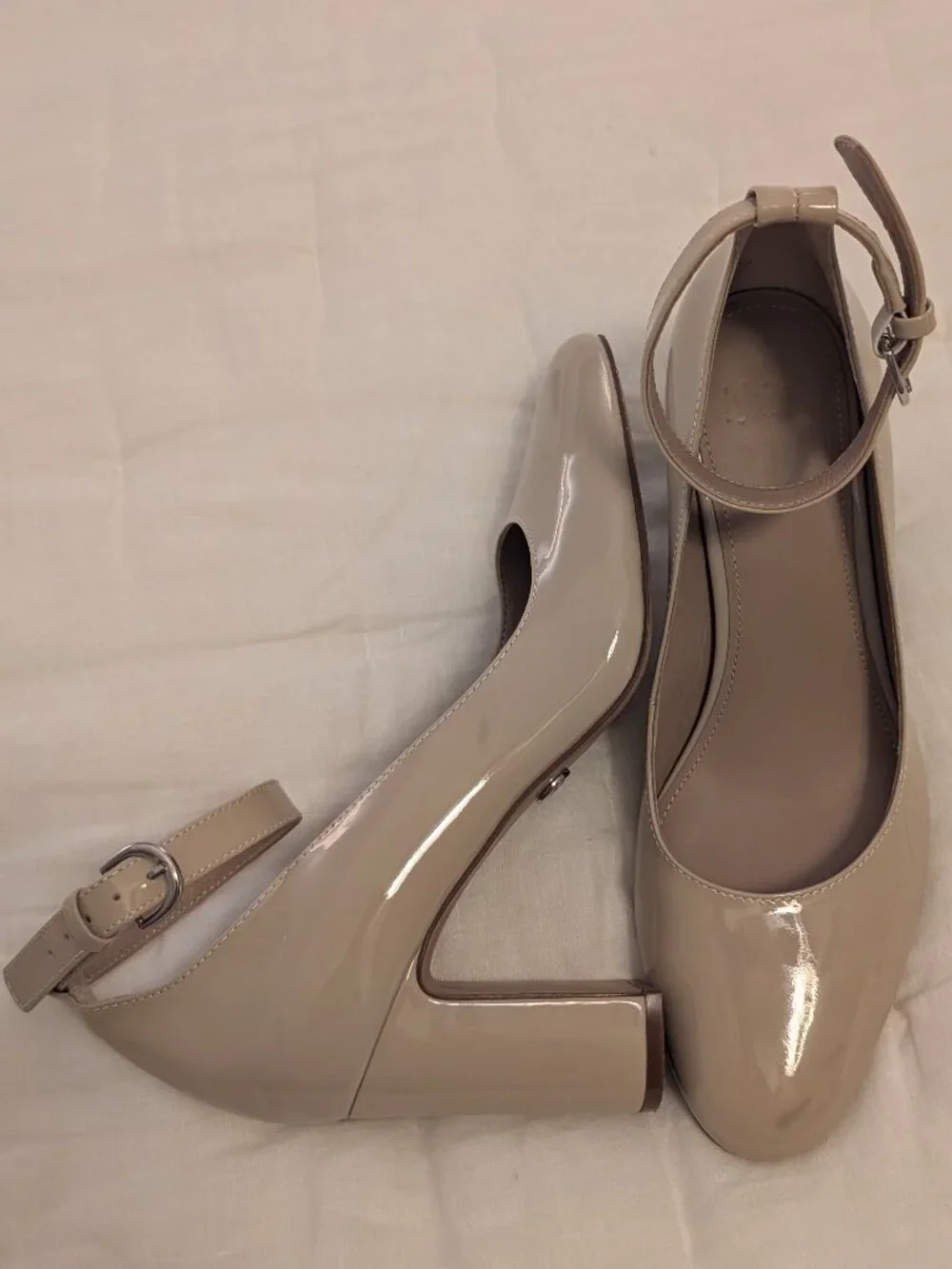 Wittner Nude Patent Leather Ankle Strap Block Heels Size 40